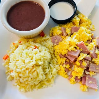 Huevos con Jamón